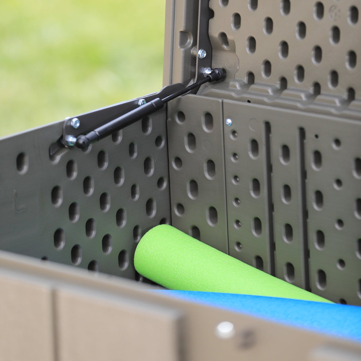 Lifetime New Outdoor Polyethylene Deck Box and Bench 150 Gal. Capacity, Brown (60251)