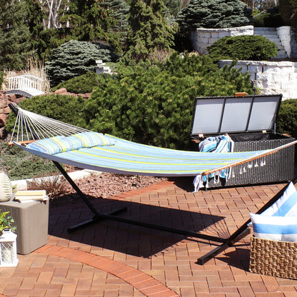 Sunnydaze 2-Person Quilted Polyester Spreader Bar Hammock, 450 lb Capacity - Blue and Green
